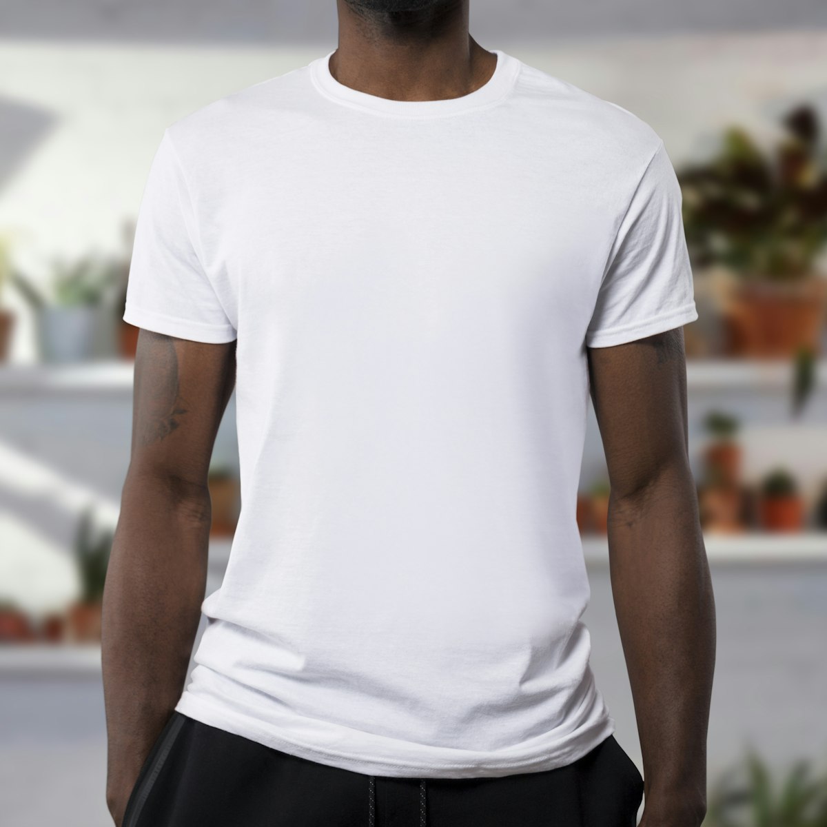 Y93Jwx6 Men's Classic Crew Neck T-Shirt — Soft Cotton Everyday Tee